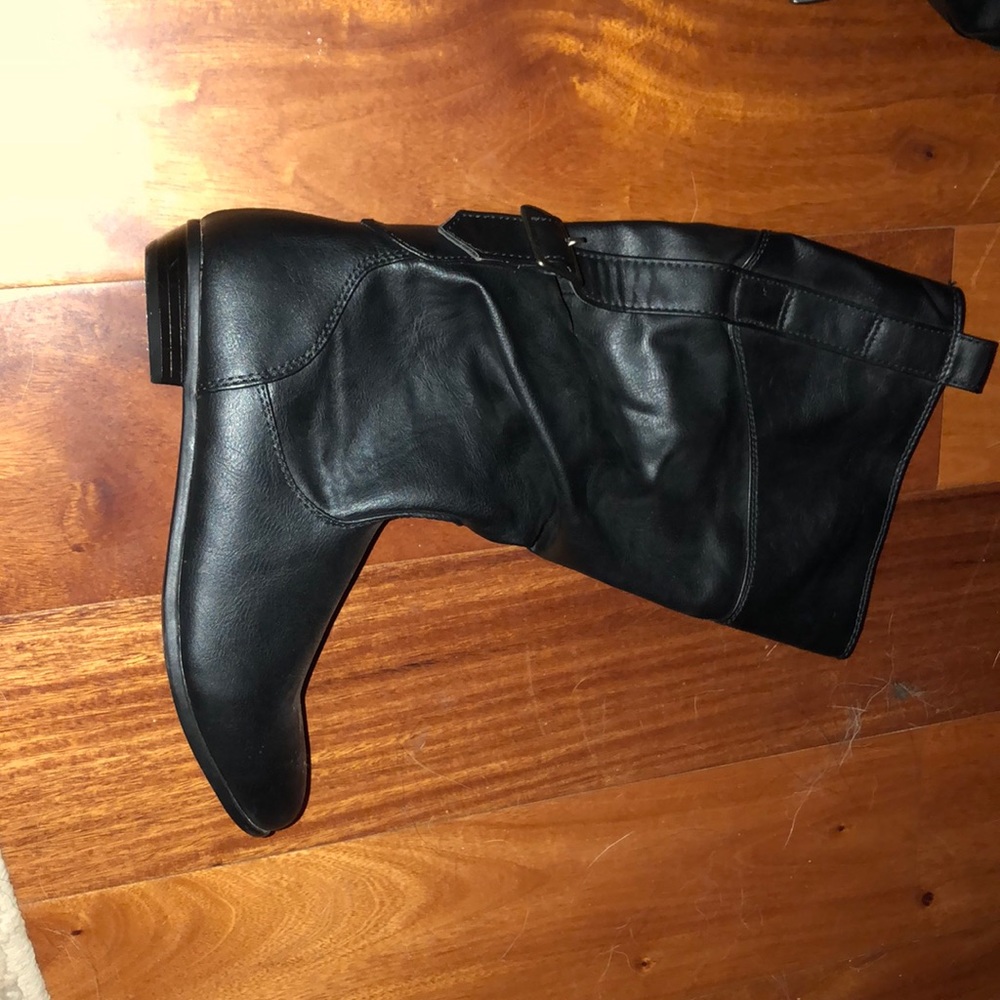 Boots - Picture 2 of 2